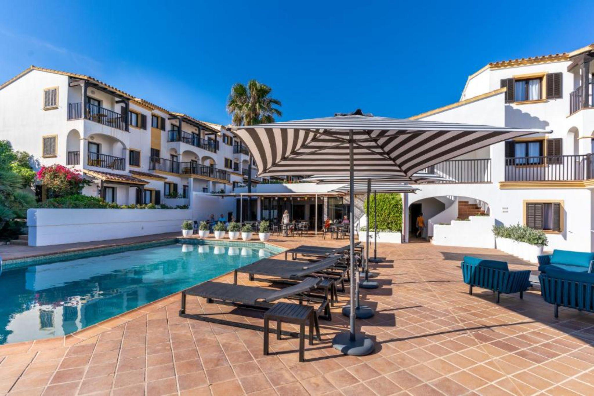 Calallonga Hotel Menorca ماهون المظهر الخارجي الصورة