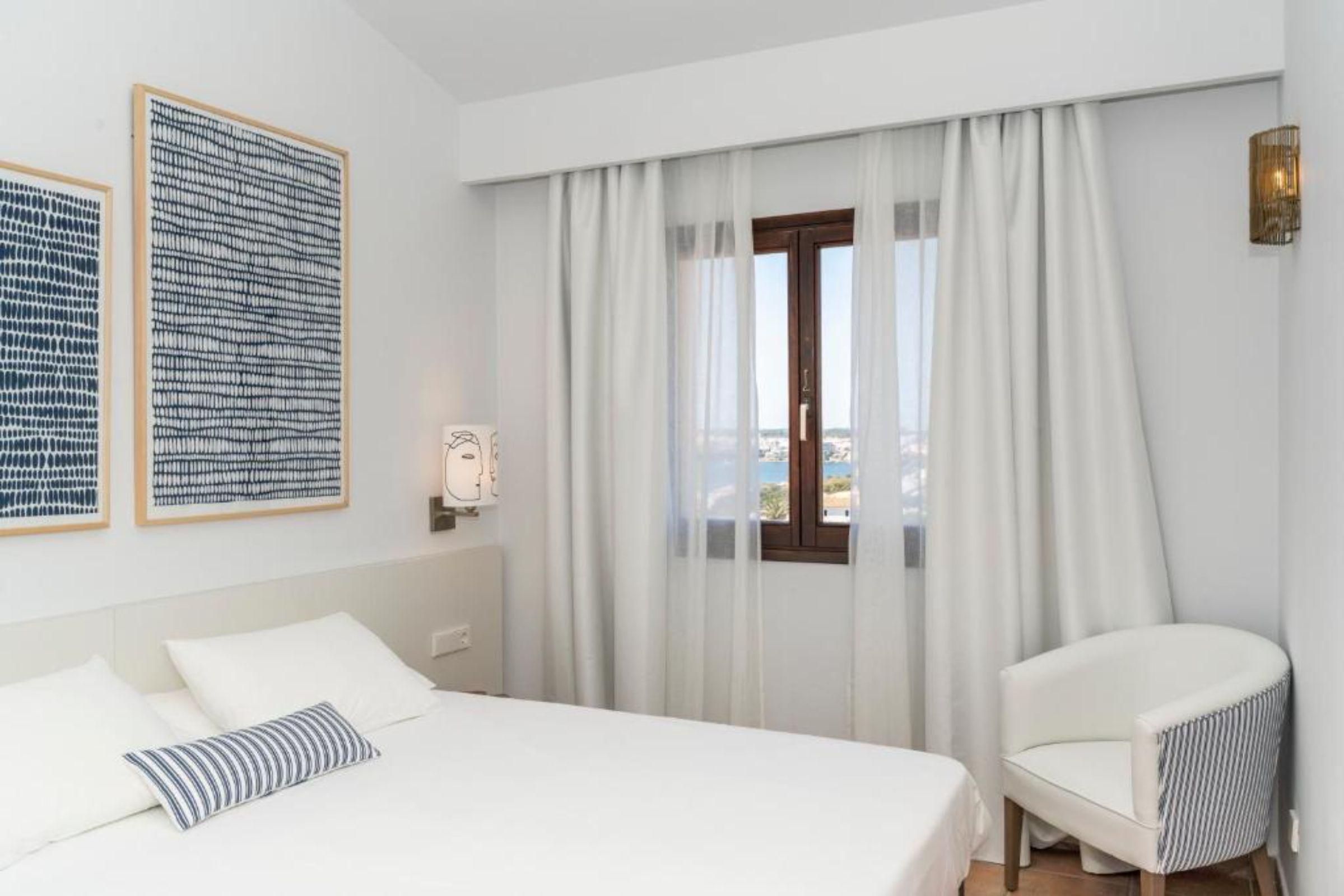 Calallonga Hotel Menorca ماهون المظهر الخارجي الصورة