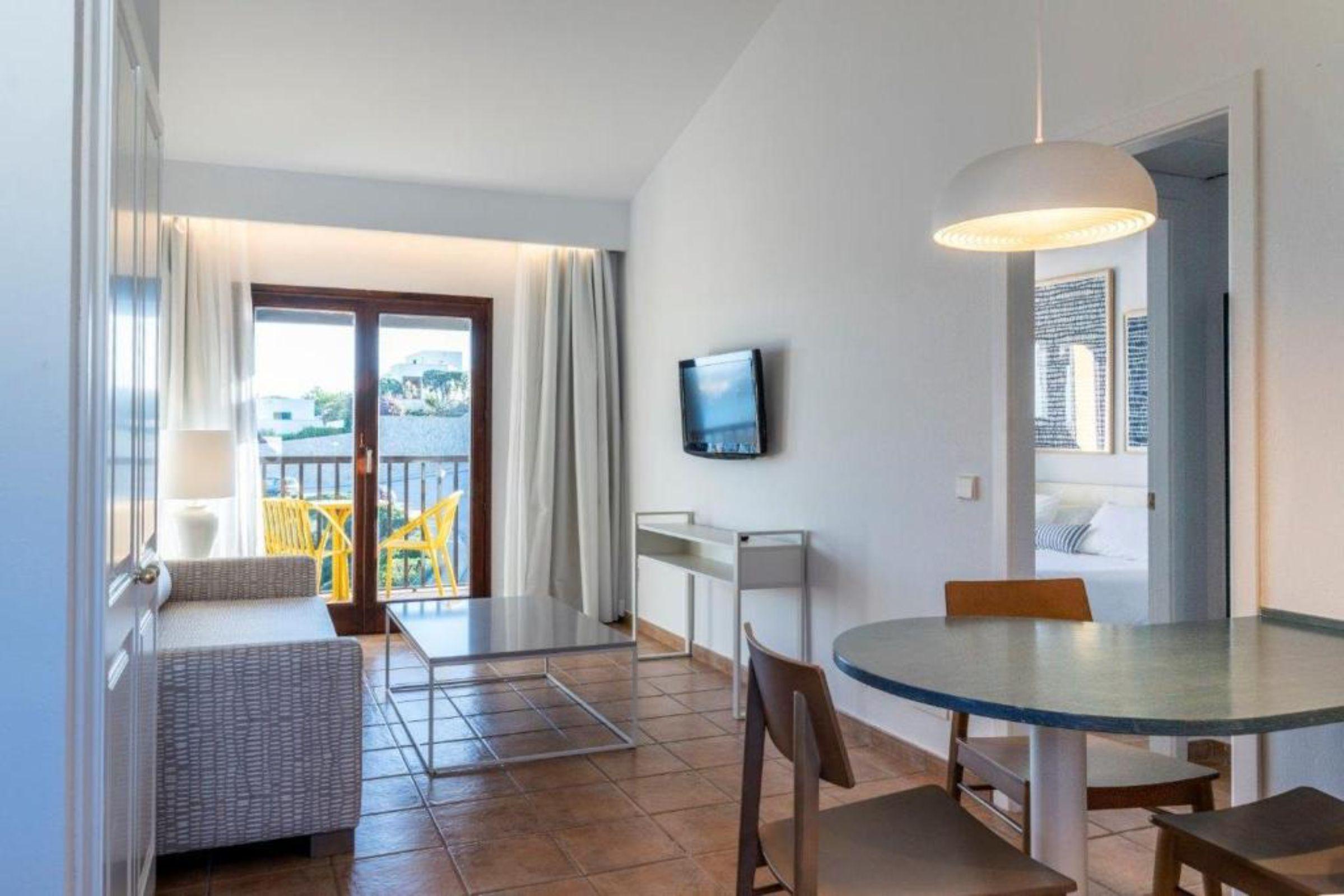 Calallonga Hotel Menorca ماهون المظهر الخارجي الصورة